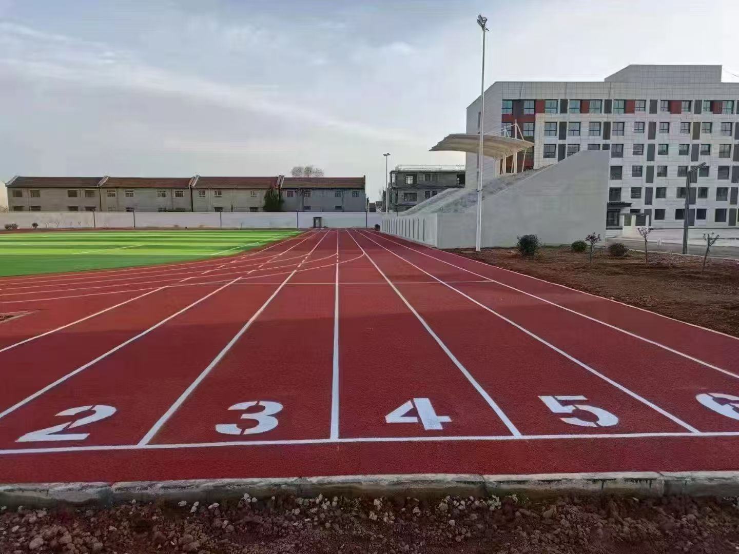 保定市硅pu篮球场混合型塑胶跑道 - 方案